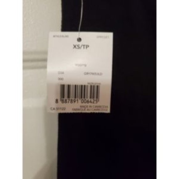 Black Leggings NWT - Picture 3 of 3